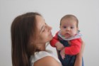 Ouvir o bebé em vez do mundo, recomenda terapeuta em novo livro