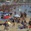 Há pouco mais de um mês, as praias de Benidorm receberam banhistas em massa para lidar com o calor