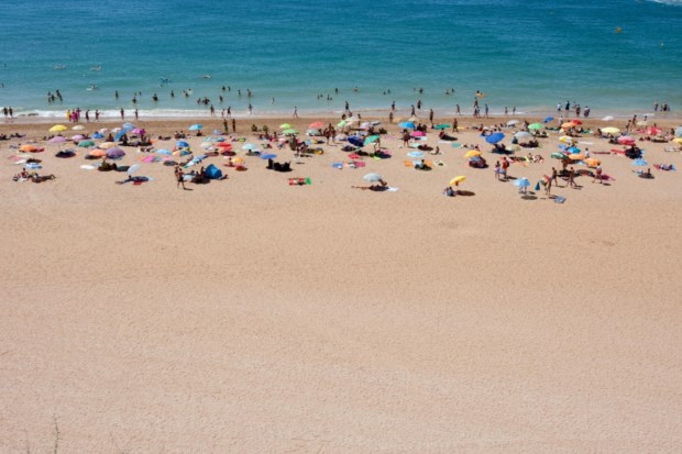 Para muitos portugueses, férias é no Algarve