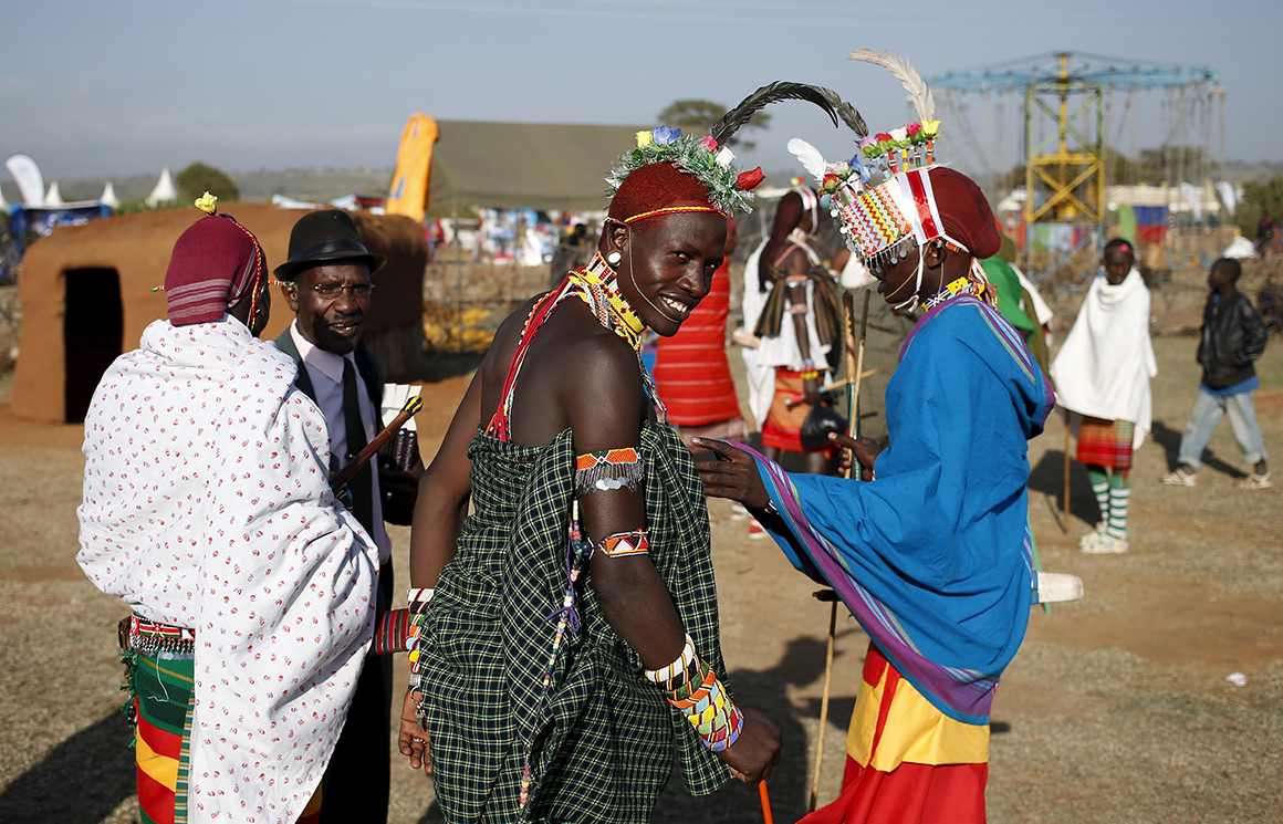 fugas-fotogaleria-um-festival-de-tribos-em-maralal