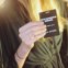 Bastidores do desfile do designer norte-americano Alexander Wang