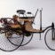 Réplica do veículo motorizado patenteado de Carl Benz de 1886