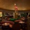 Faena Miami Beach - restaurante Pao, com o unicórnio Mith de Damien Hirst;