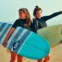 Rita e Bárbara (que também ensina surf)