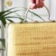 Cesta Bird on a Wire com pega de metal (44,50€ no site da marca).