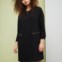 Vestido com fechos Mango (19,99 euros)