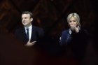 Porque é que diferença de idade de Macron e Trogneux é tema de conversa?