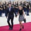 Tiphaine Auzière, filha de Brigitte Trogneux, chega à cerimónia com o marido Antoine Choteau. Os filhos Elise e Aurèle não foram por serem muito pequenos