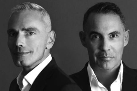 Christian Roth e Eric Domege criaram a marca de óculos em 1983