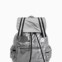 Mochila Stradivarius (12,99 euros)