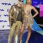O designer Jeremy Scott com a modelo Jasmine Sanders