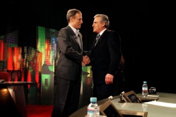 Jerónimo e Louçã dão as mãos em debate na TV em 2005: agora é a sério