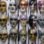 Máscaras do Carnaval de Veneza em exibição nas lojas