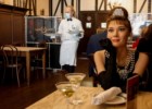 Comer com Audrey Hepburn? Steakhouse de Nova Iorque ocupa os lugares vazios com manequins de celebridades