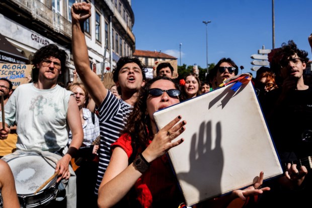Manifestação do 25 de Abril no Porto