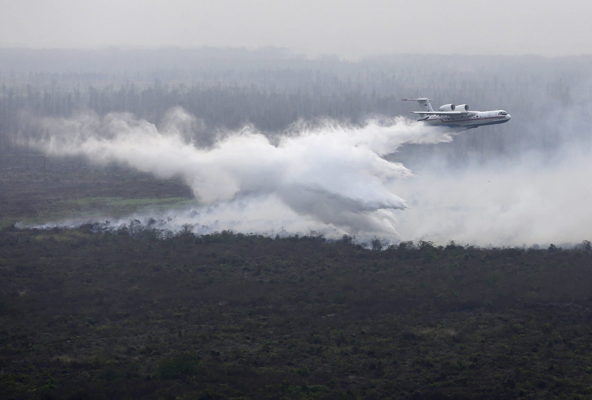 Rússia envia dois aviões Be-200 para combater incêndios em Portugal