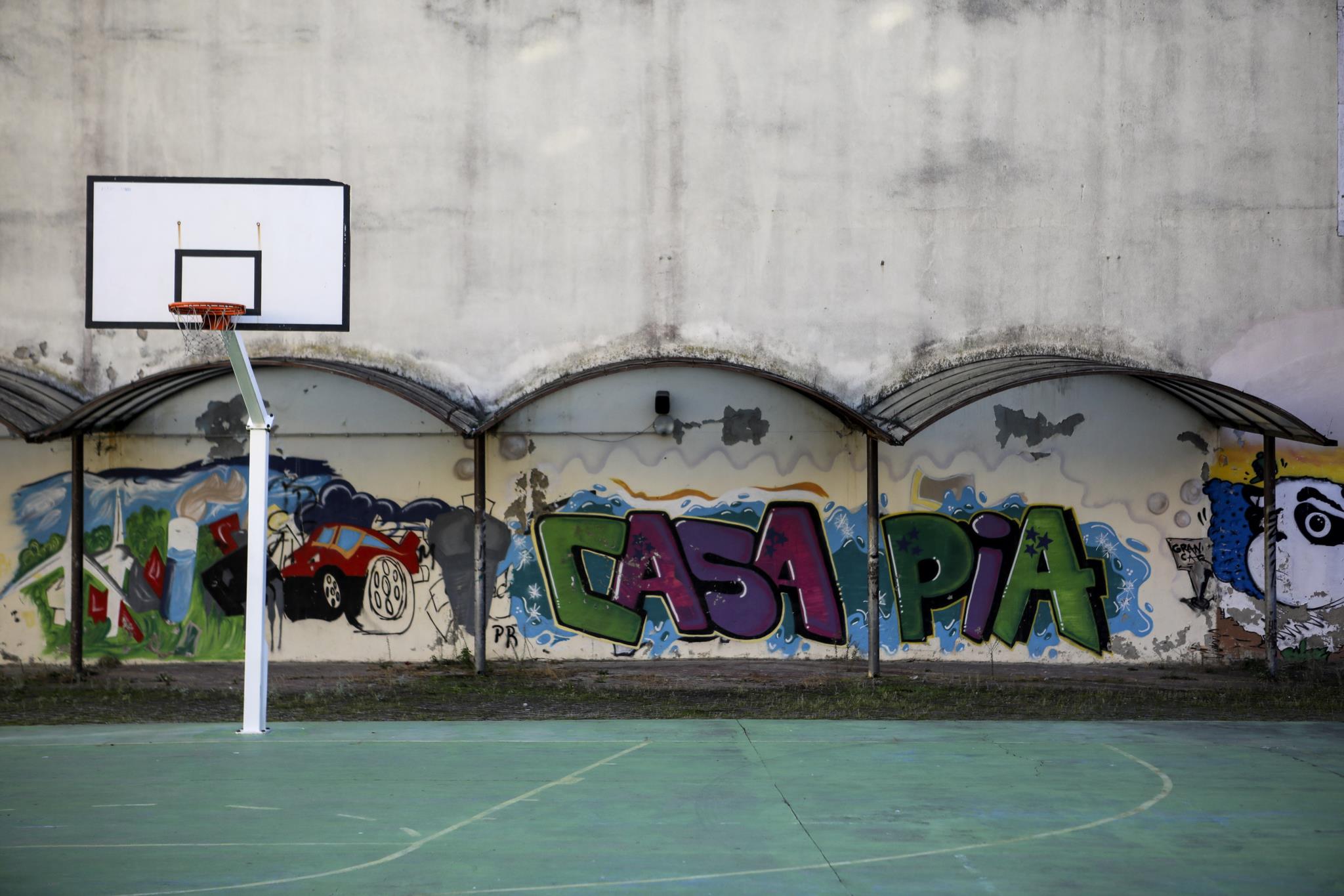 Rusga em escola da Casa Pia - Portugal - Correio da Manhã