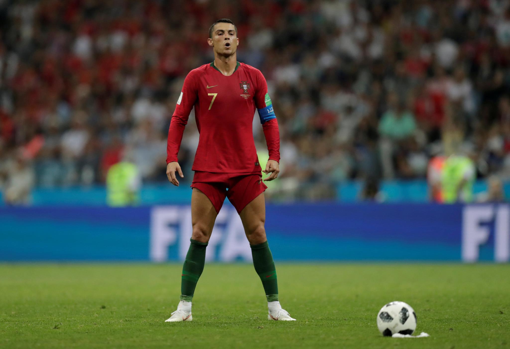 The Best. Cristiano Ronaldo nomeado para melhor jogador do mundo da FIFA -  Renascença