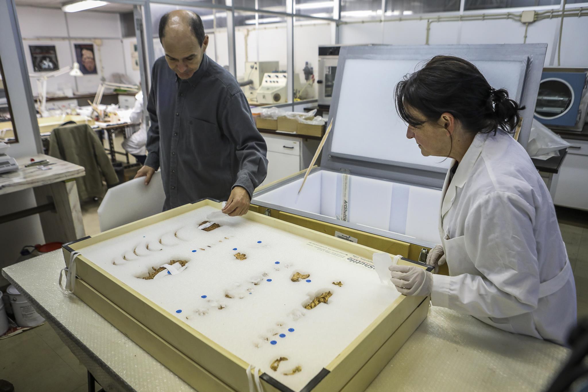 Arqueólogos encontram jogo de tabuleiro de 4 mil anos - Revista