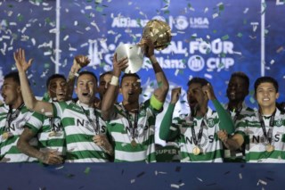 Porto vence Sporting e conquista Taça da Liga de Portugal pela