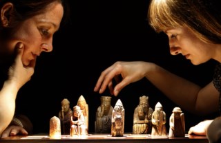 Uma peça de xadrez fechada numa gaveta era, afinal, um tesouro perdido há  200 anos, Artes