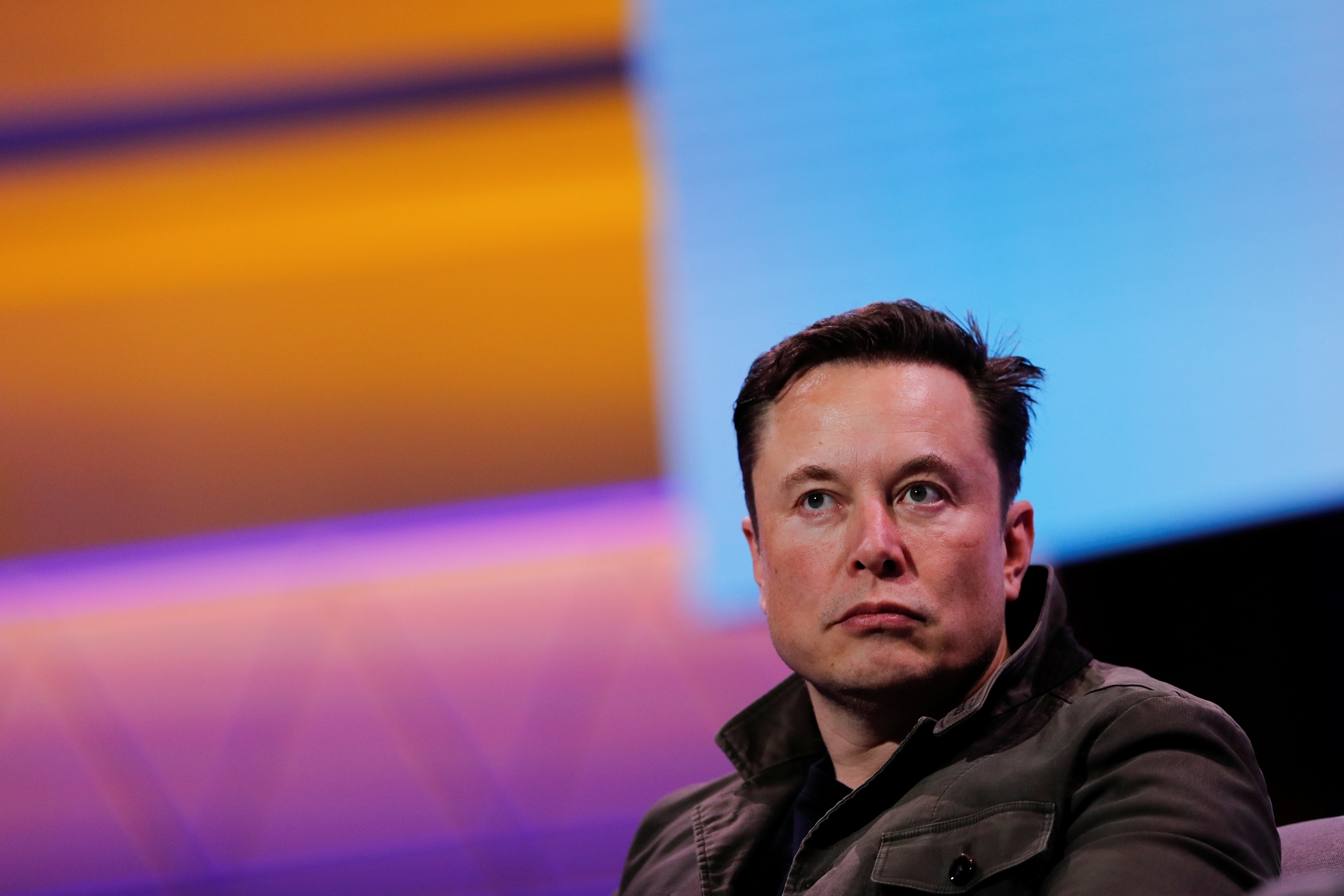 Resultado de imagem para Elon Musk estÃ¡ um passo mais perto de ligar os nossos cÃ©rebros Ã  Internet