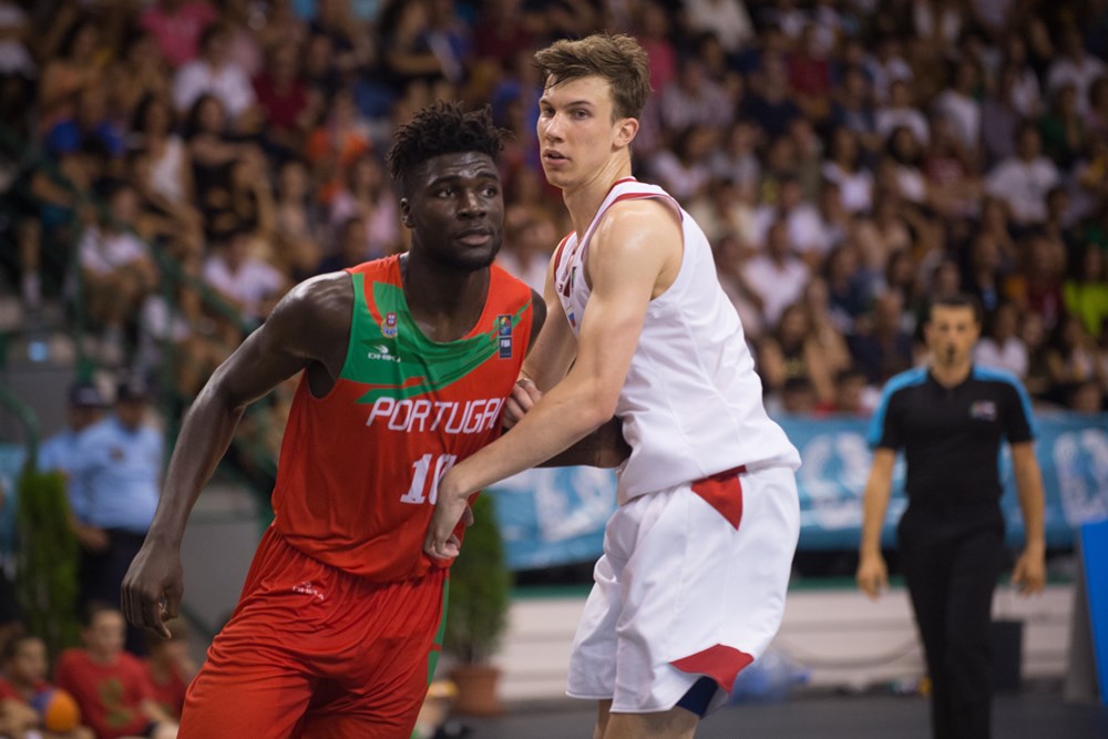 Portugal campeão europeu de basquetebol sub-20 - SIC Notícias