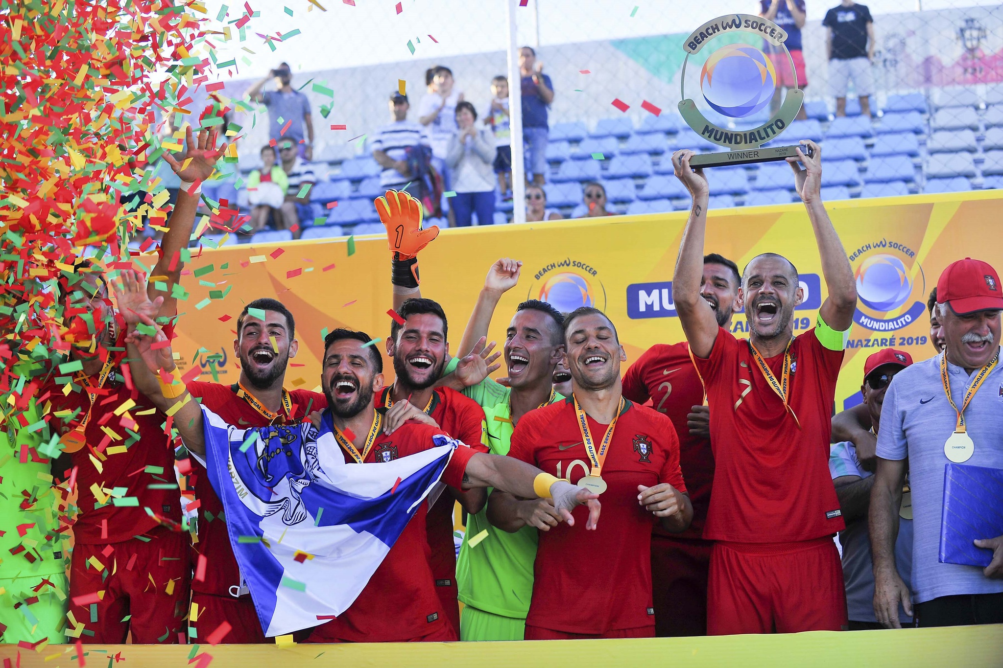 A MAGIA DO FUTEBOL DE PRAIA NO MUNDO VIRTUAL - Futebol de Praia Portugal