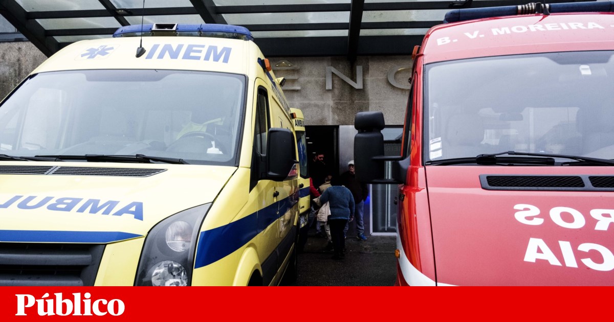 Acidentes. Choque entre autocarros provoca sete feridos no Seixal - PÚBLICO