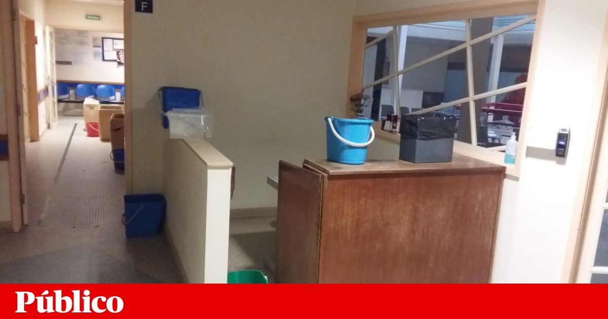 Aveiro. Centro de Saúde de Albergaria-a-Velha cada vez mais degradado - PÚBLICO
