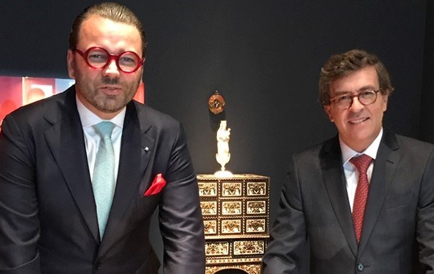 Morreu Pedro Aguiar Branco Um Antiquario Apaixonado Pelos Objectos E Pela Investigacao Artes Publico Morreu Pedro Aguiar Branco Um Antiquario Apaixonado Pelos Objectos E Pela Investigacao Artes Publico