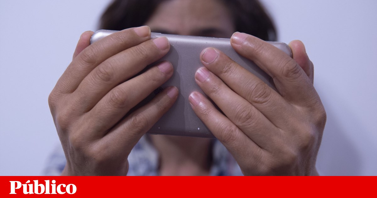 Coronavírus. Sobe preocupação com violência doméstica: Governo tem mais cem camas em casas-abrigo