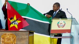 Nyusi admite que ataques em Cabo Delgado “podem comprometer” soberania em Moçambique