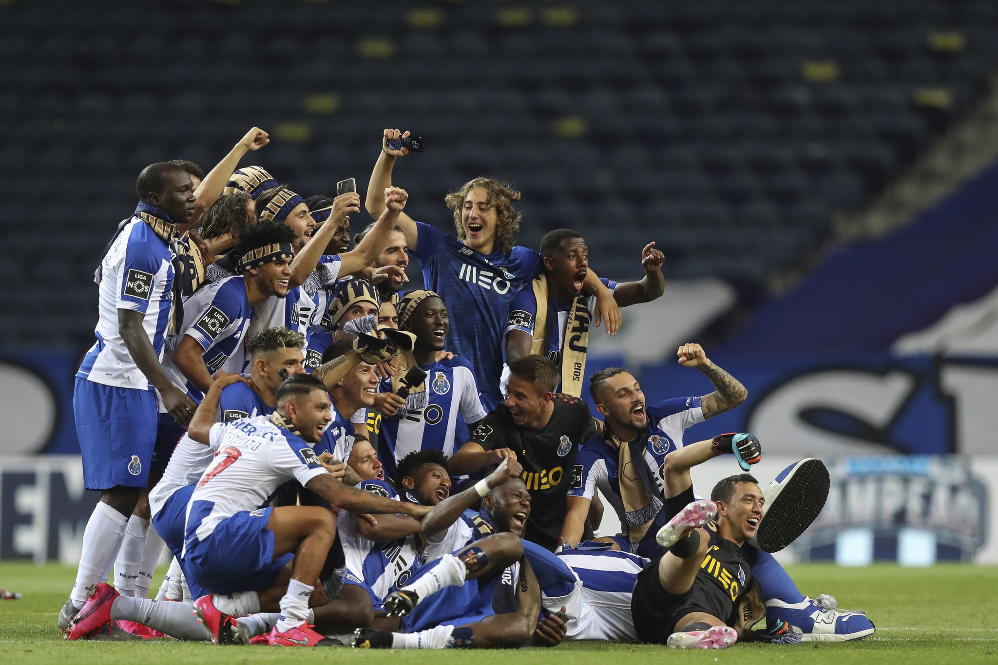 Porto e Sporting vencem: o resumo do dia no Campeonato Português