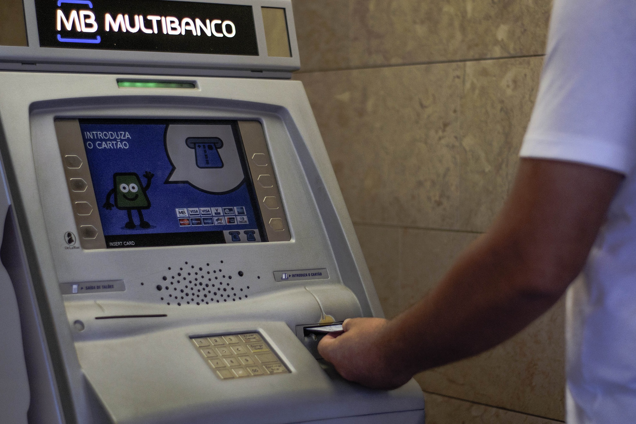 Multibancos Podem Funcionar Apenas Por Mb Way Em Caso De Avaria Multibanco Publico