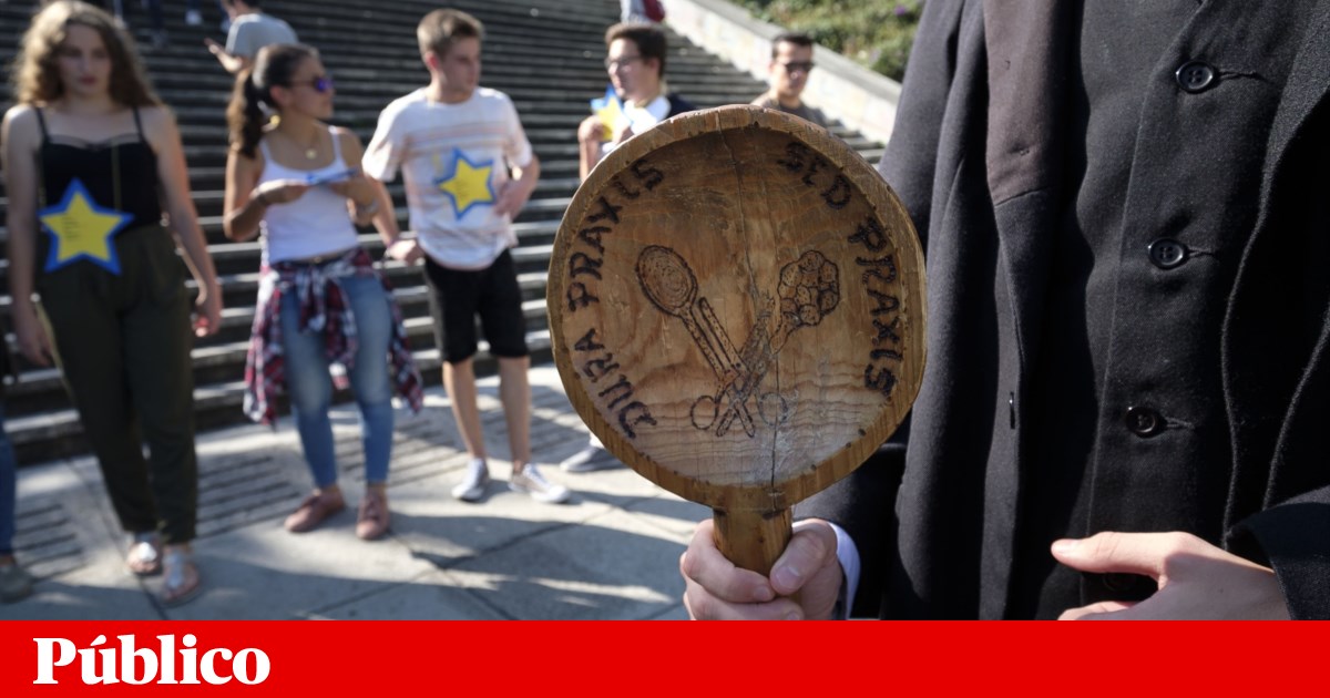 Covid 19 Praxes Proibidas Para Mais De Um Ter o Dos Caloiros Praxe covid-19-praxes-proibidas-para-mais-de-um-ter-o-dos-caloiros-praxe