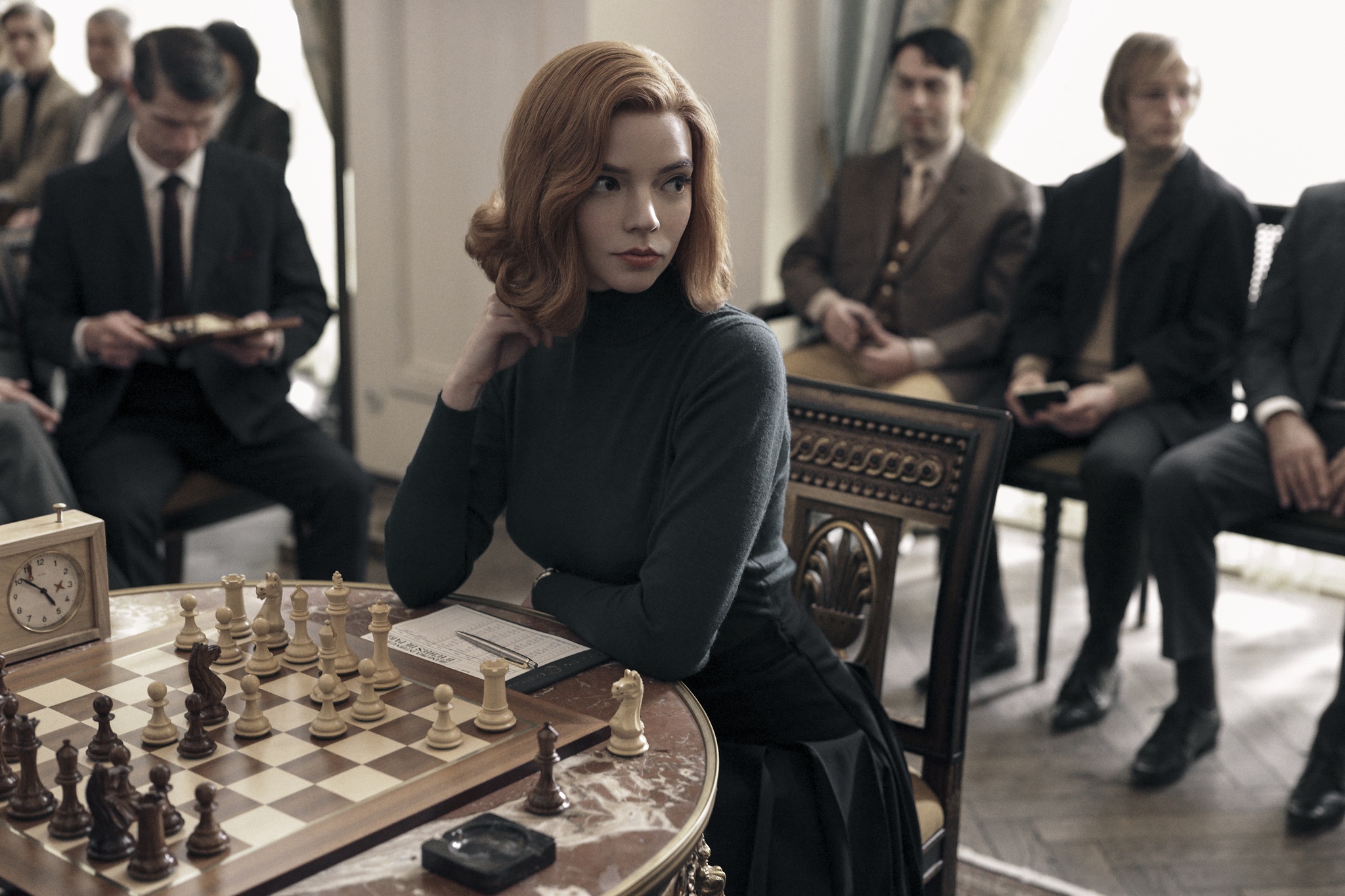 Gambito da Rainha: 7 motivos para jogar xadrez online