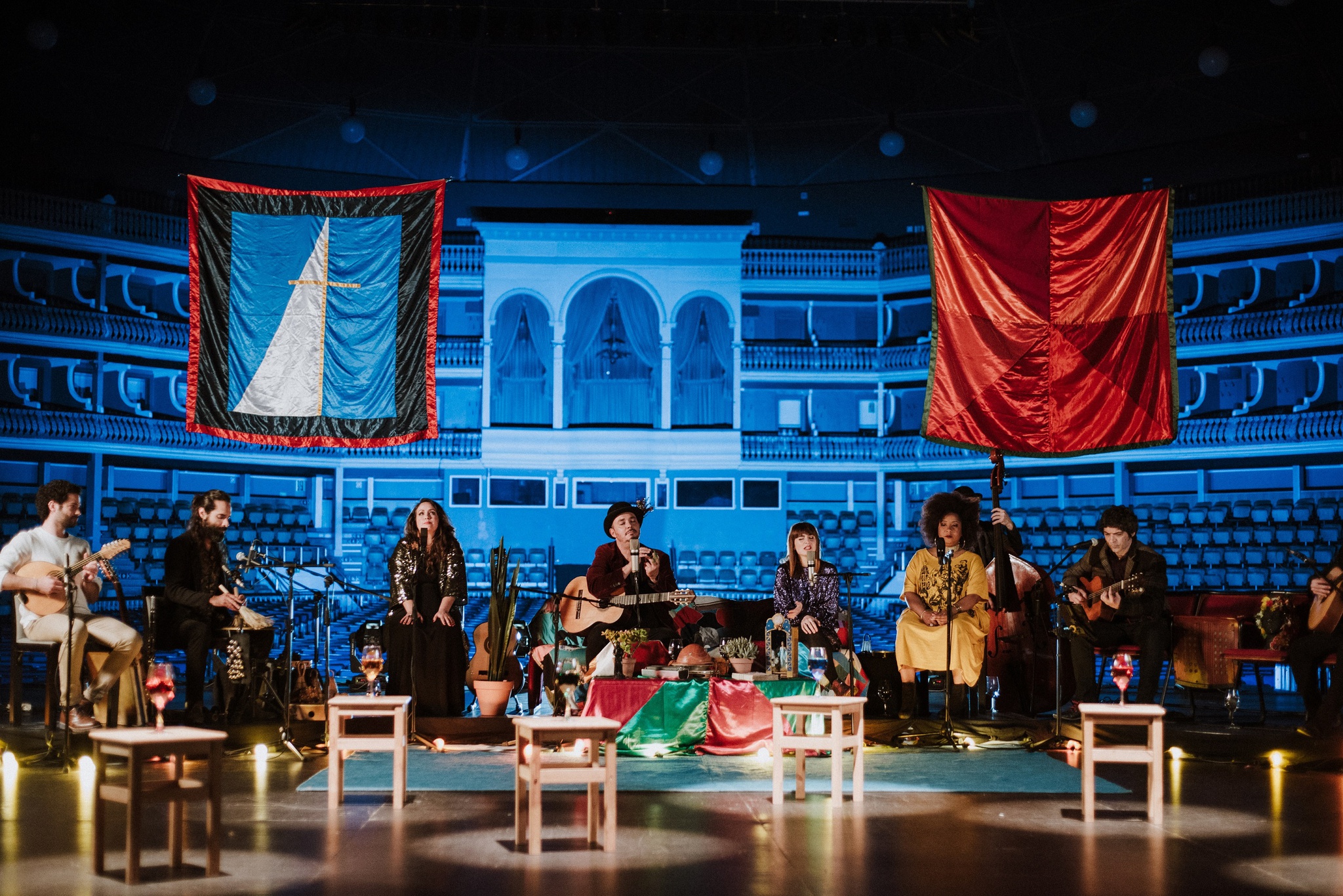 1560939?tp=UH&db=IMAGENS&type=JPG