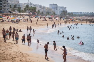 Covid-19: Algarve volta a ser região de Portugal Continental com menos  novos casos