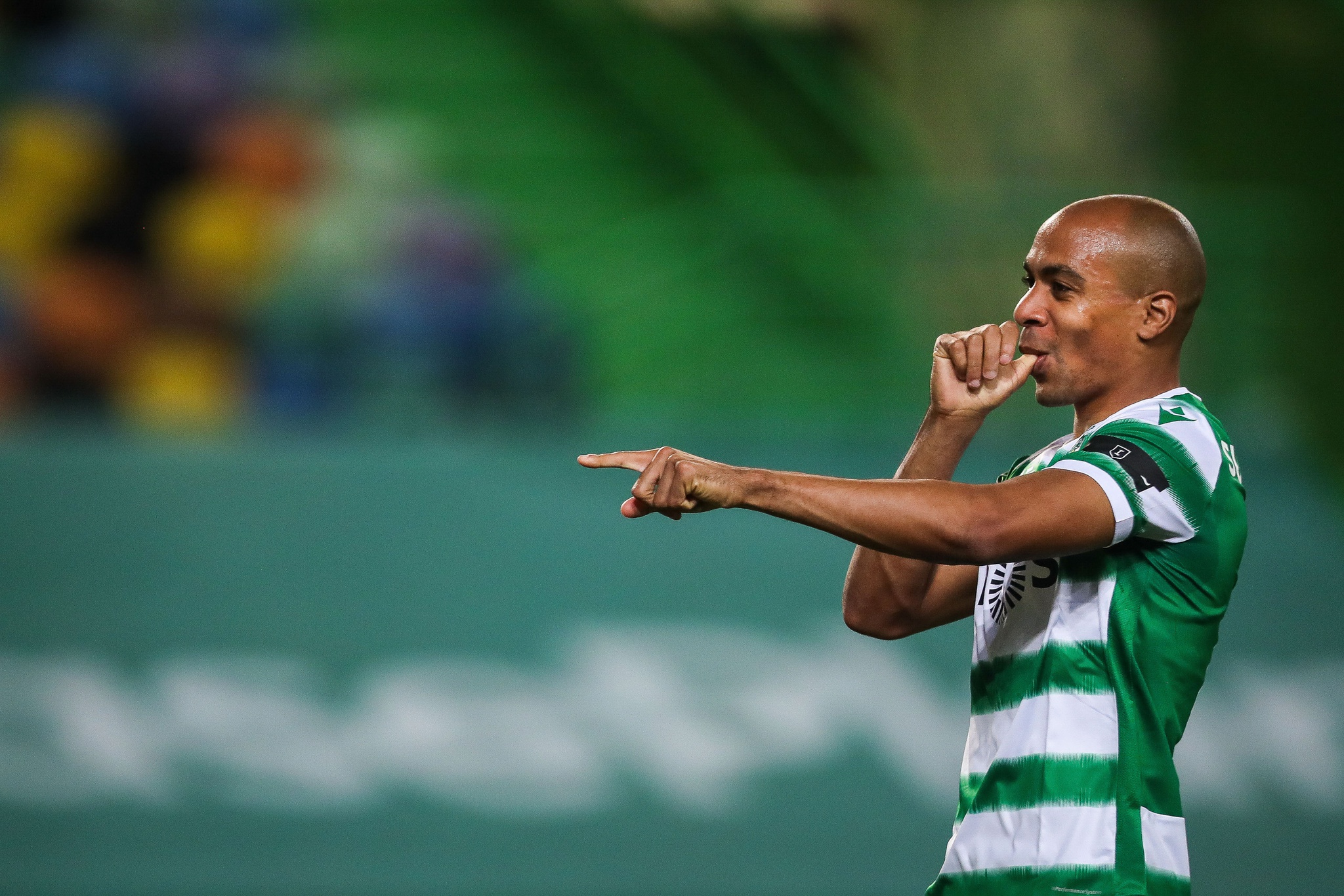 João Mário revela rituais antes dos jogos: como se concentra, que