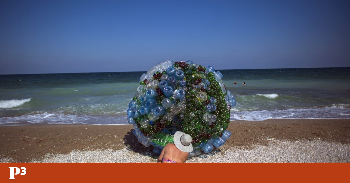 Il y a une « quantité choquante » de plastique flottant en Méditerranée : 3760 tonnes |  la pollution