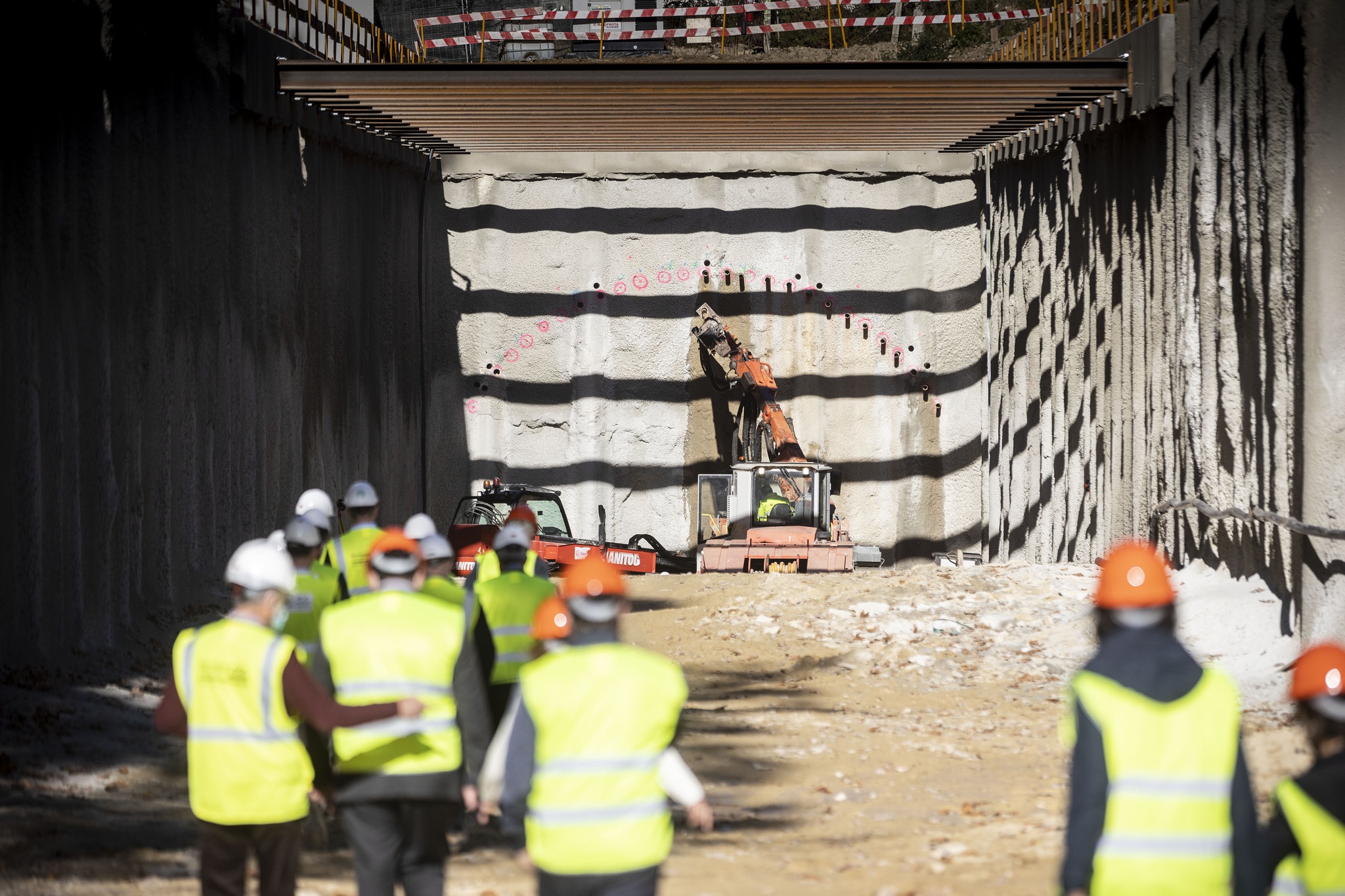 Túnel de Santo Ovídio vai fechar 18 meses devido a obras do metro do Porto