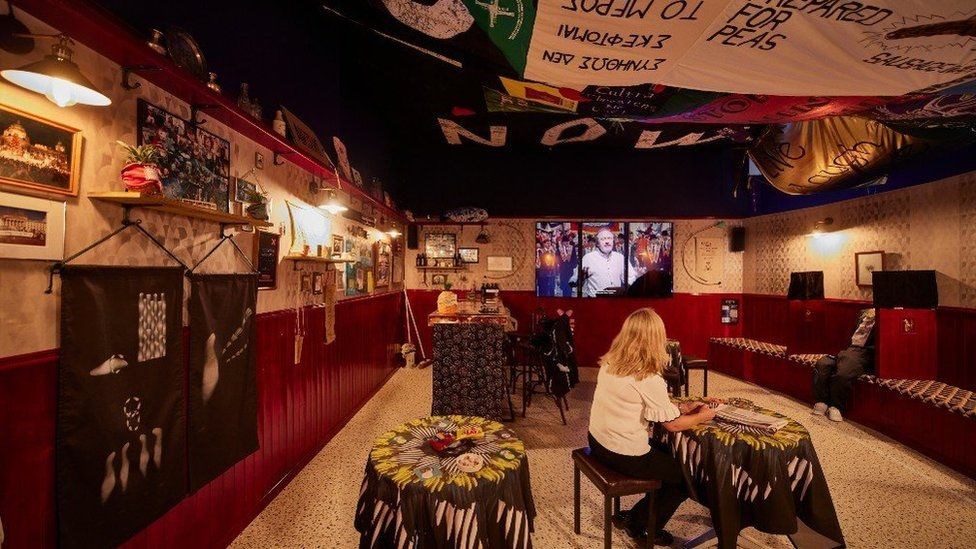 Irish ‘pub’ wins Turner Prize | art Irish ‘pub’ wins Turner Prize | art