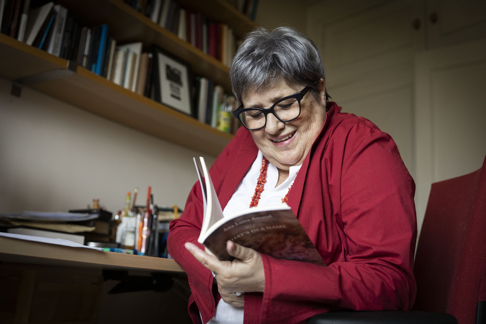 Feira do Livro do Porto homenageia Ana Luísa Amaral na edição deste ano |  Livros | PÚBLICO