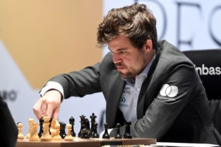 Luta pela coroa do xadrez - Xadrez Mais