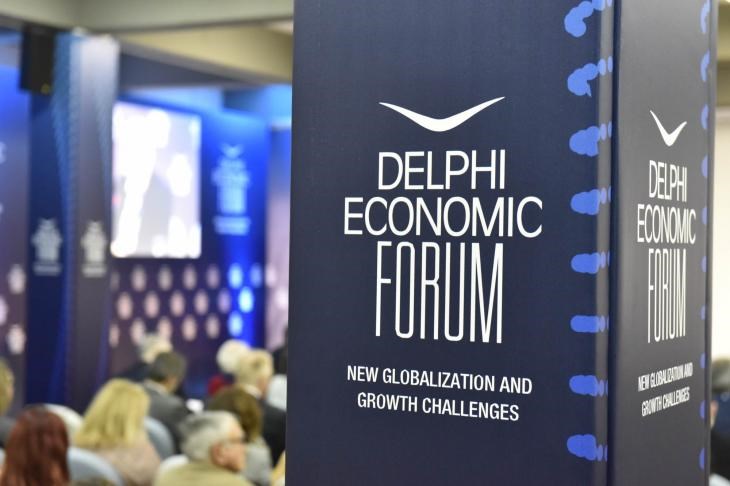 Foro Económico de Delphi debate sobre un futuro mejor, basado en la innovación |  contenido comercial