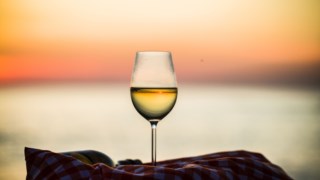 naa nuno alexandre mendes - 05 junho 2013 - portugal , porto - vinho branco, praia, calor , por-do-sol - vinhos brancos verao 