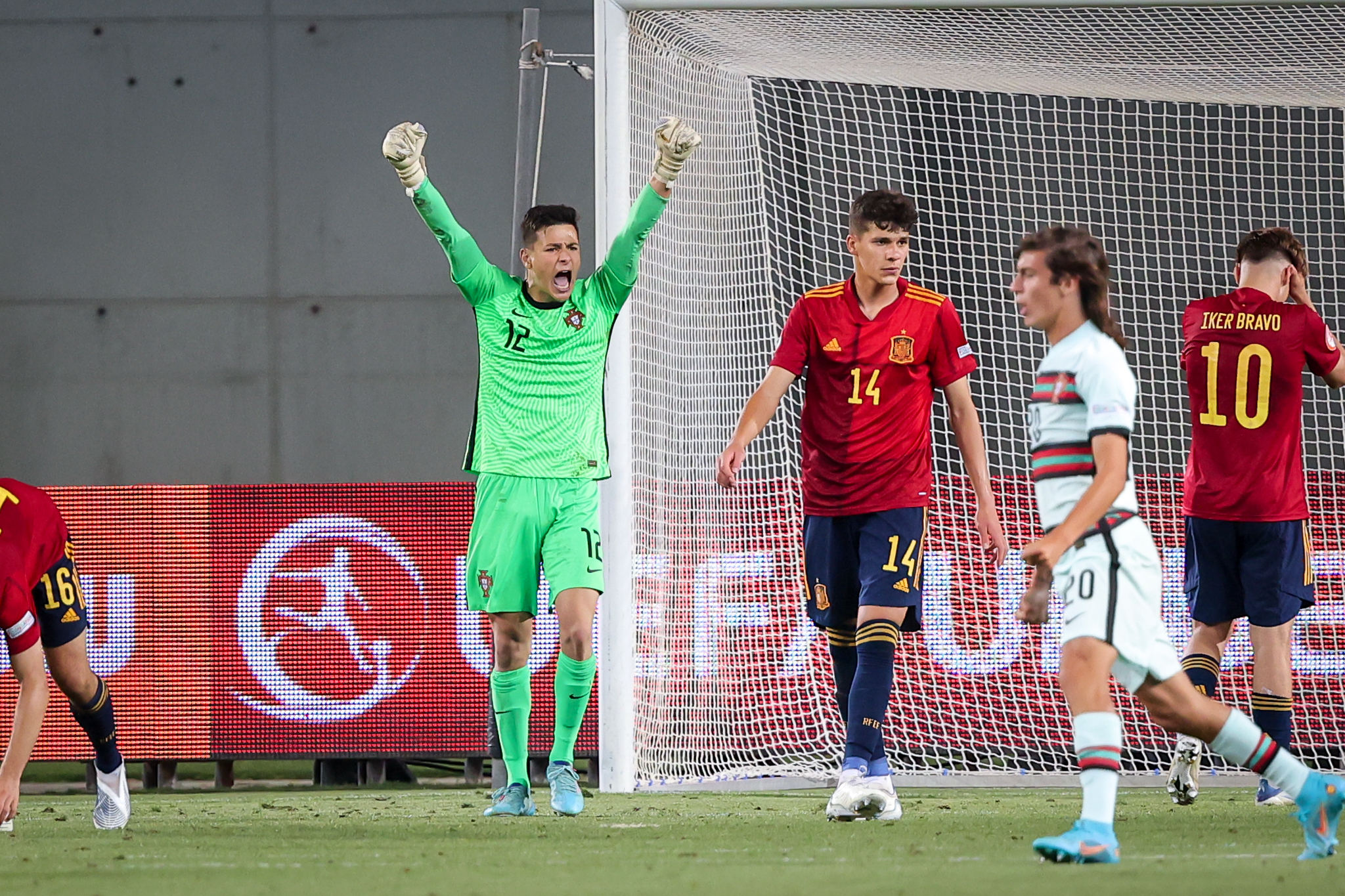 Le Portugal bat l’Espagne vers les demi-finales du Championnat d’Europe U17 |  football américain