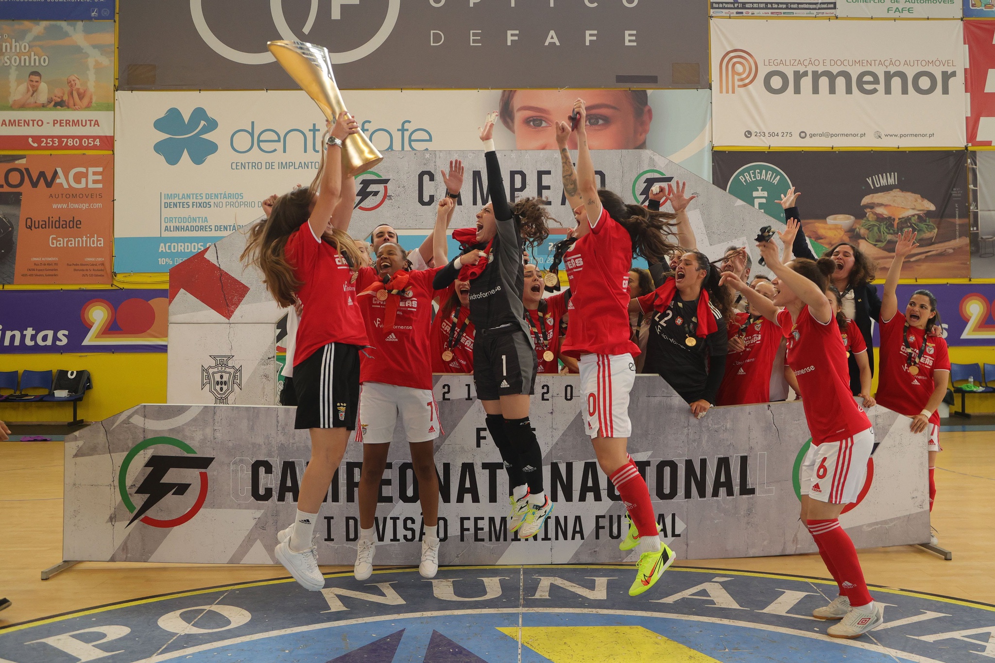 Benfica sagra-se pentacampeão de futsal feminino