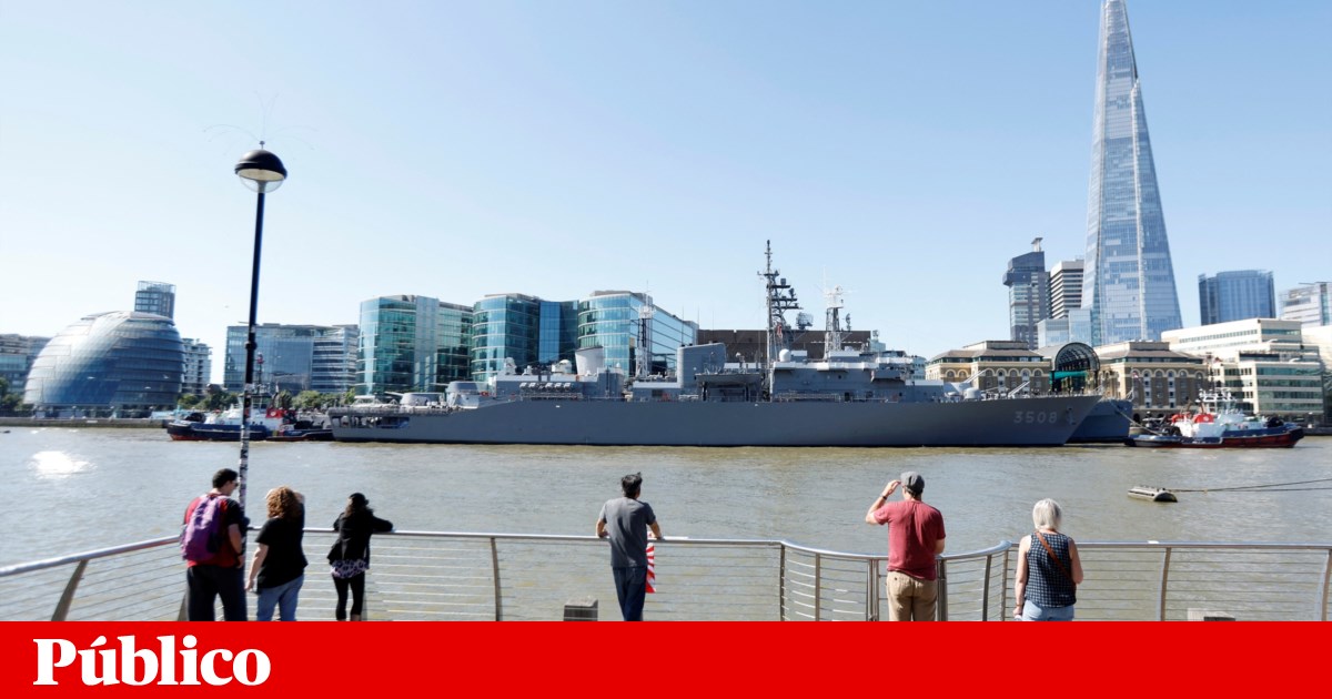 British warning of the effects of polio virus in sewers | health British warning of the effects of polio virus in sewers | health